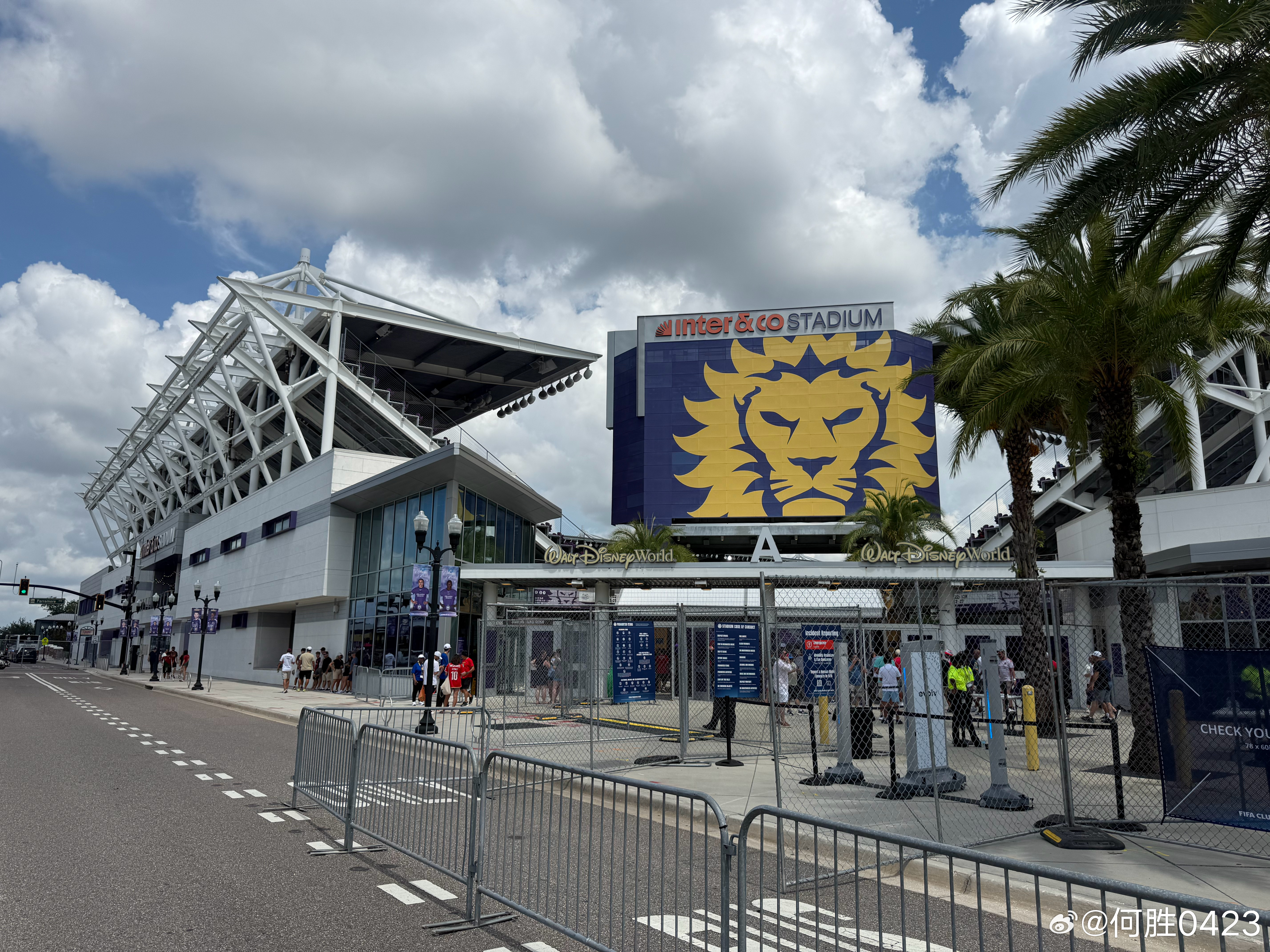 芒果网页版 -窗口期体能课后；斯图加特状态回暖备战欧超杯；媒体盛赞；球队文化再被提及 